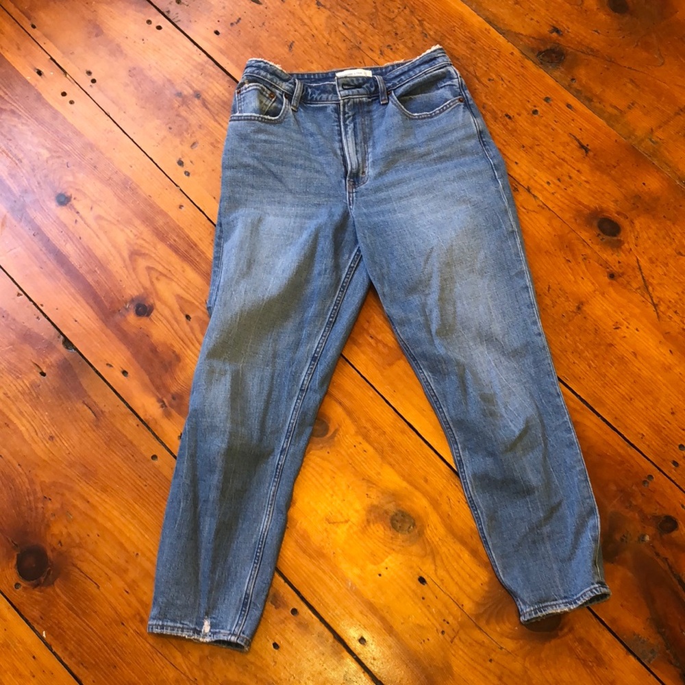 Abercrombie The Mom High Rise Jeans Curve Love
